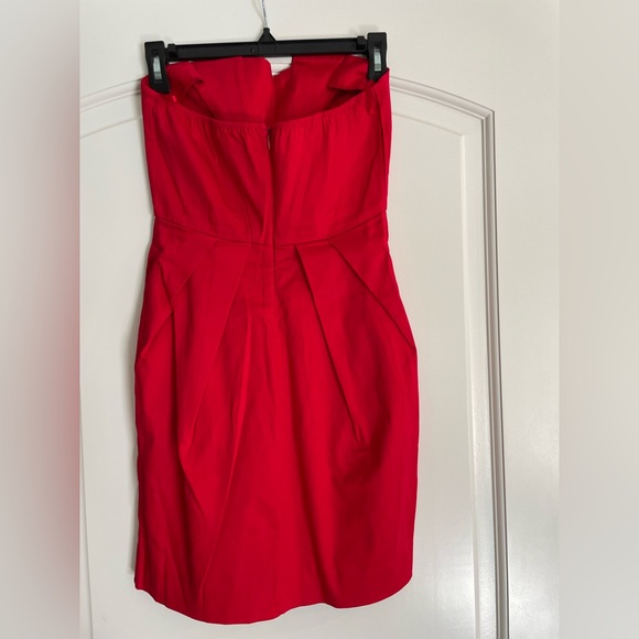 Charlotte Russe Strapless Red Pleated Cocktail Dress - Picture 3 of 6